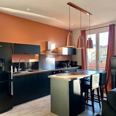 Apartment Sweet 2